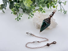 Load image into Gallery viewer, Malachite Gemstone (Natural) Chips w/Copper - Resin Pendulum