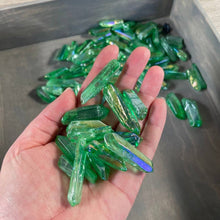 Load image into Gallery viewer, Titanium Aura Quartz Points – 1 lb Bulk Wholesale Lot | Rainbow Crystal Points
