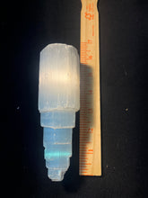 Load image into Gallery viewer, Selenite Tower