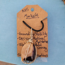 Load image into Gallery viewer, Wire Wrapped Crystal Necklace