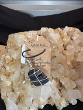 Load image into Gallery viewer, Wire Wrapped Crystal Necklace