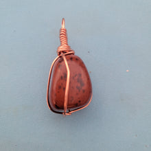 Load image into Gallery viewer, Wire Wrapped Crystal Necklace