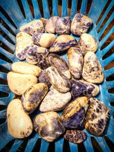 Load image into Gallery viewer, Sodalite