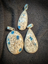 Load image into Gallery viewer, K2 Azurite Pendants