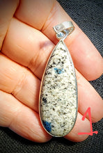 Load image into Gallery viewer, K2 Azurite Pendants