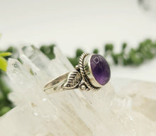Load image into Gallery viewer, Amethyst Feather Semi-Precious Gemstone Sterling Silver (925) Ring
