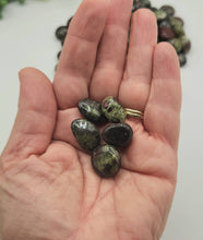 Load image into Gallery viewer, Dragon Bloodstone Tumbled Gemstones 10-20mm (0.5kg/1.1 lbs.)
