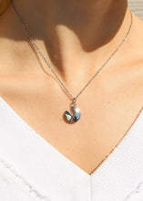 Load image into Gallery viewer, Stainless Steel Loop Chain Necklace

