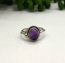 Load image into Gallery viewer, Amethyst Rope style Semi-Precious Gemstone Sterling Silver (925) Ring

