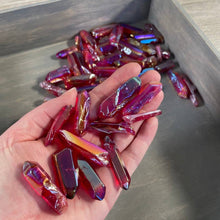 Load image into Gallery viewer, Titanium Aura Quartz Points – 1 lb Bulk Wholesale Lot | Rainbow Crystal Points
