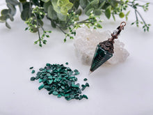 Load image into Gallery viewer, Malachite Gemstone (Natural) Chips w/Copper - Resin Pendulum
