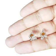 Load image into Gallery viewer, Treble Clef Amber Silver Stud Earrings
