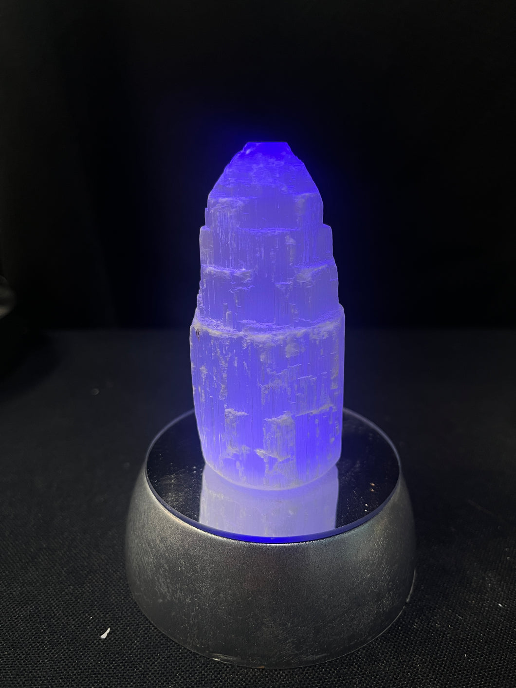 LED crystal stand