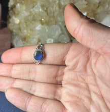 Load image into Gallery viewer, Labradorite Sterling Silver Rings

