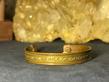 Load image into Gallery viewer, Copper Cuff Bangle
