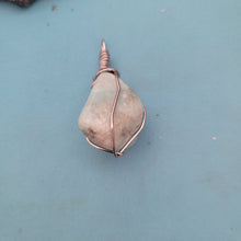 Load image into Gallery viewer, Wire Wrapped Crystal Necklace
