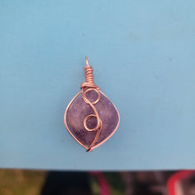 Load image into Gallery viewer, Wire Wrapped Crystal Necklace
