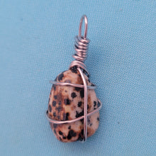 Load image into Gallery viewer, Wire Wrapped Crystal Necklace
